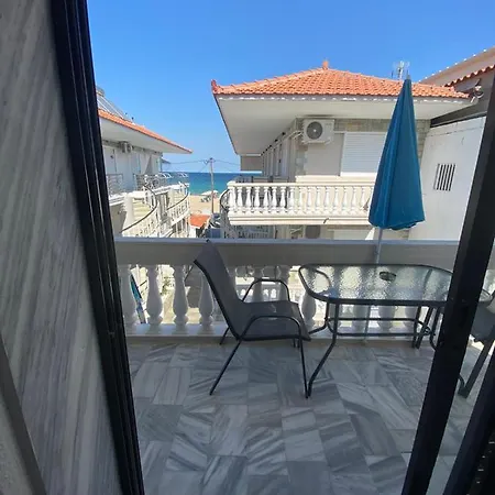 Haus Galini 아파트