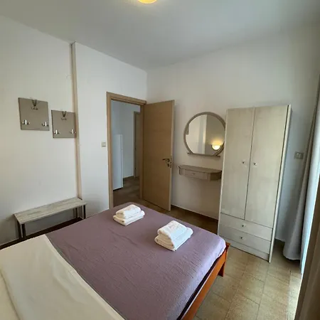 Apartament Haus Galini *